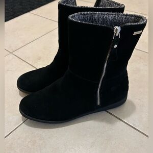 Cougar Black Winter Boots with Zipper